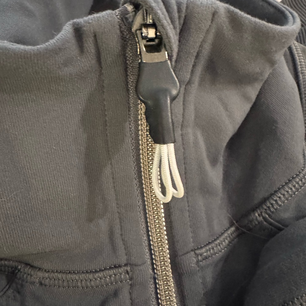 Lululemon Jacket Gray - Picture 5 of 7